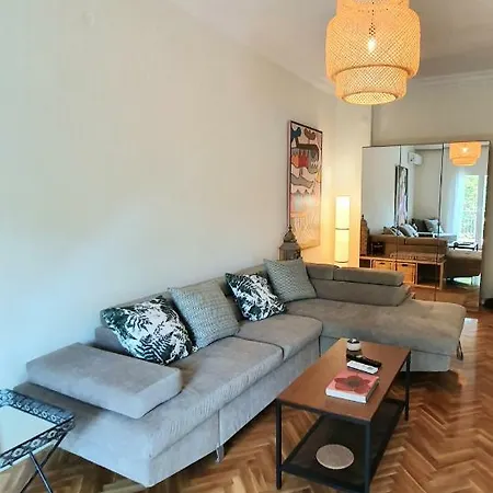 Urban Deluxe